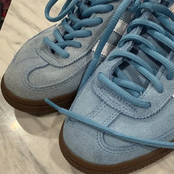 adidas Samba Suede Sneakers in Sky Blue and White with Gum Sole - Picture 4 of 7